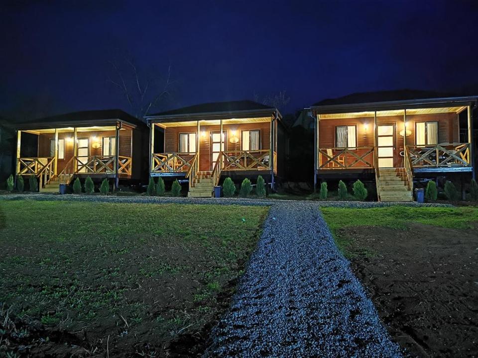 Chateau Ateni Cottages Gori Kültér fotó