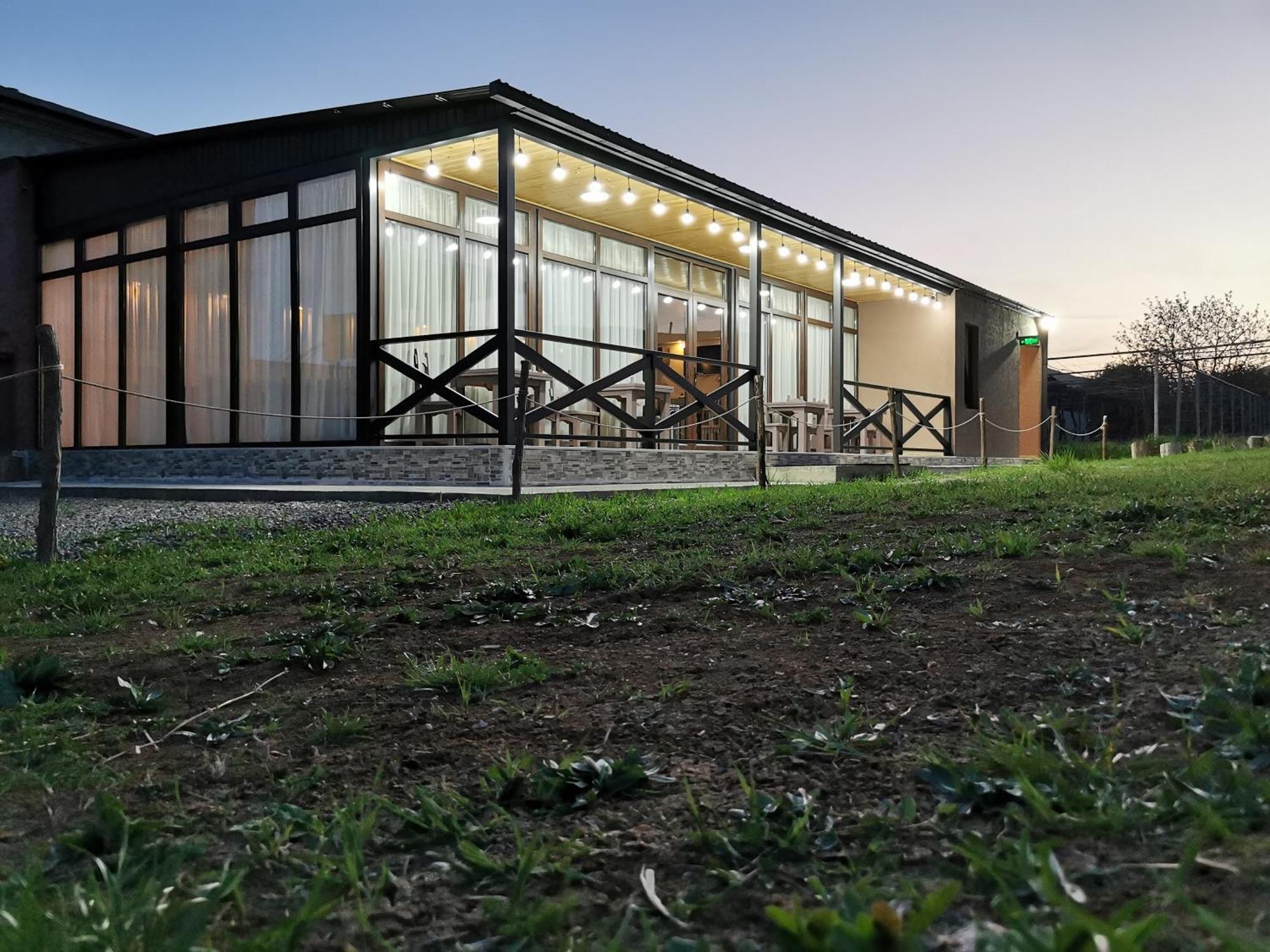 Chateau Ateni Cottages Gori Kültér fotó